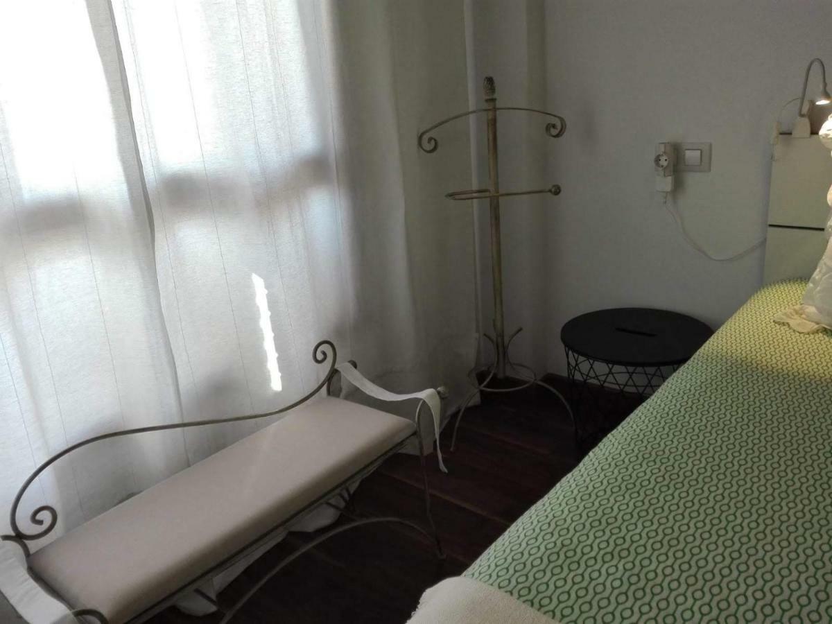 Comfortable Apartment With Airco - Isaola Оліва Екстер'єр фото
