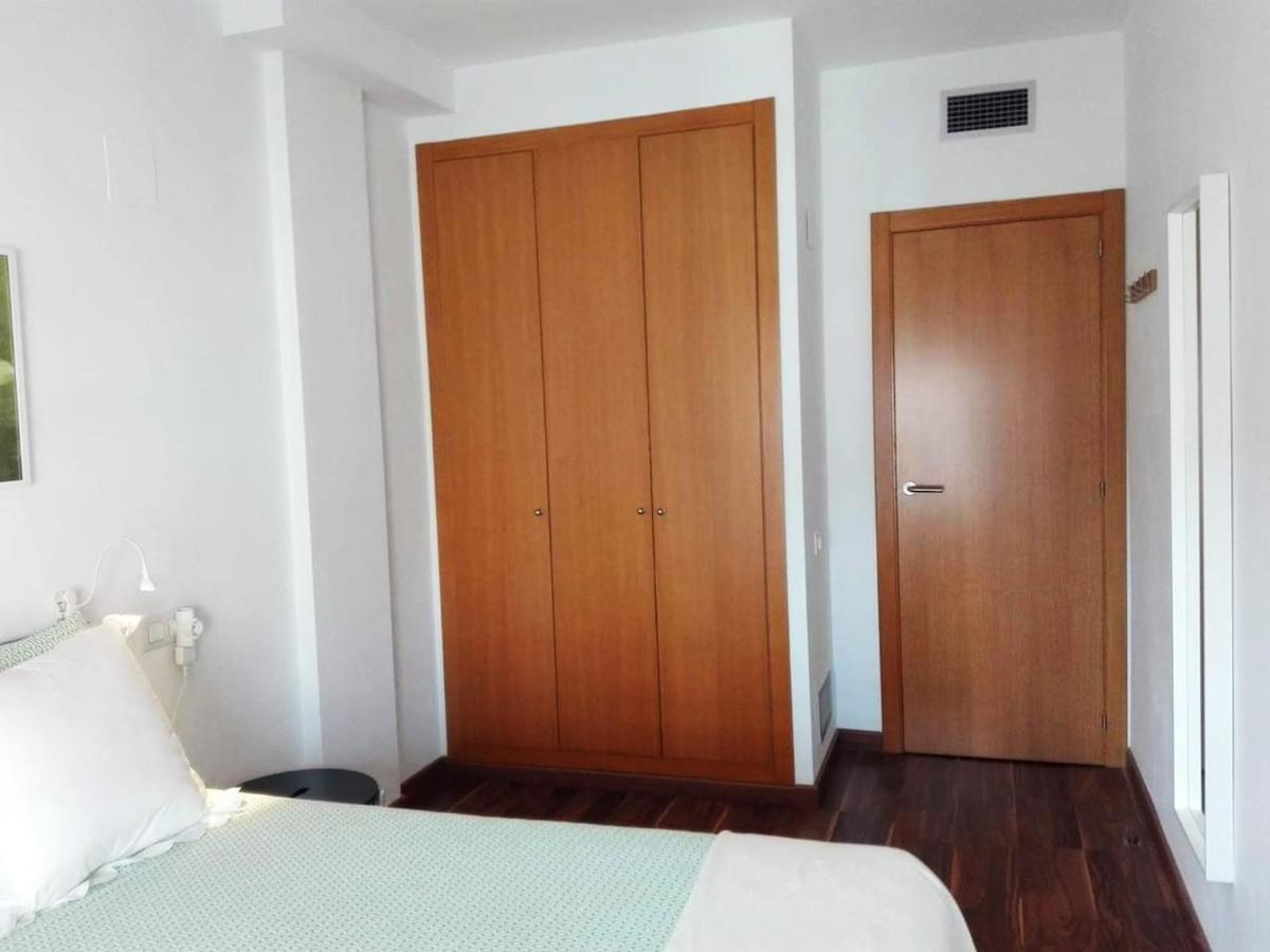 Comfortable Apartment With Airco - Isaola Оліва Екстер'єр фото